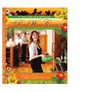 Pioneer Woman Cooks Recipes from an Accidental Country Girl Hardcover Cookbook